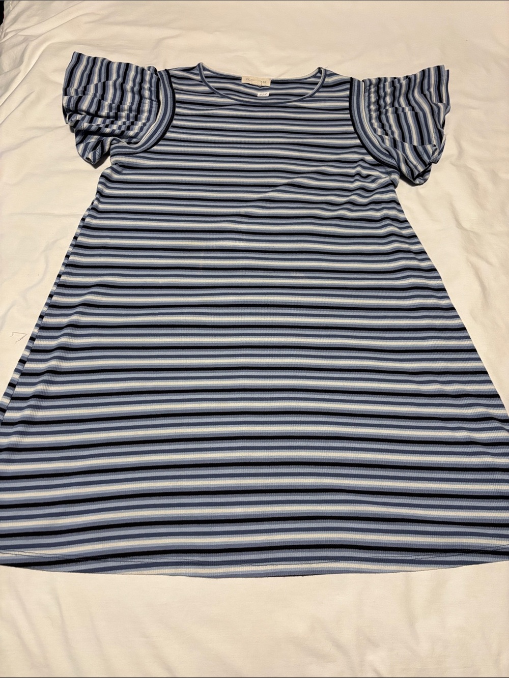 Ecothreads ~ Women’s Medium Flutter Sleeve Dress